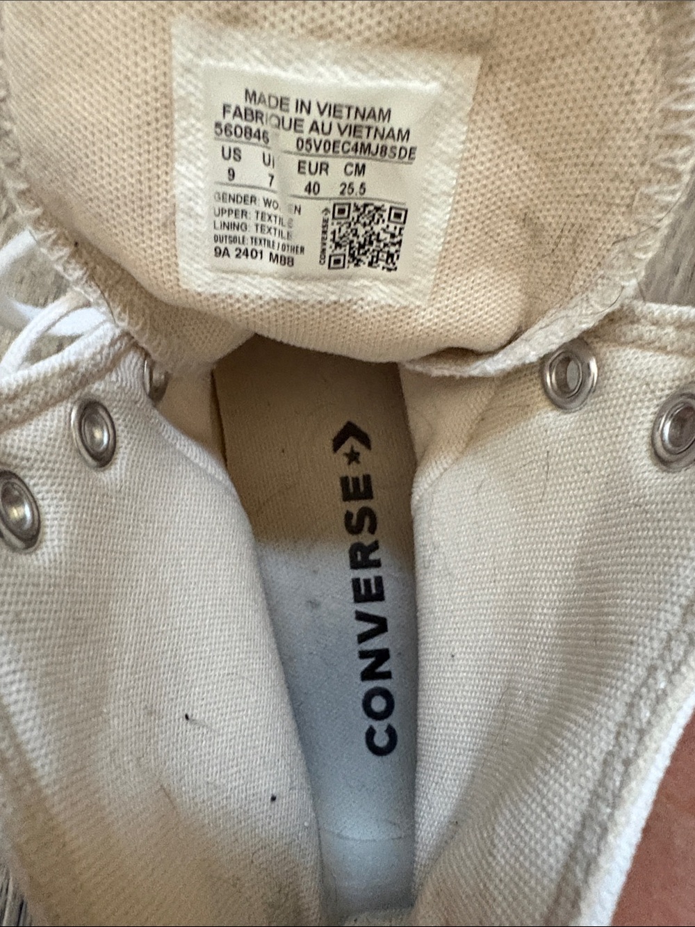 Converse white Platform High tops. Size 9 - Picture 6 of 9